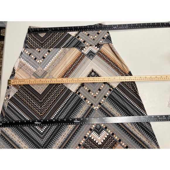 NEIMAN MARCUS Women’s Geometric Maxi Skirt Size Medium Multicolored - Picture 5 of 9